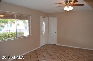 4355 E Lynne Ln, Phoenix, AZ 85042 photo 8
