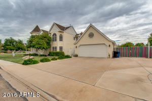 2323 E Mallory Cir, Mesa, AZ 85213 photo 4