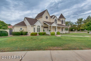2323 E Mallory Cir, Mesa, AZ 85213 photo 2