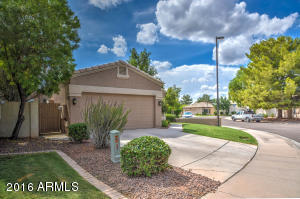 1228 N Cliffside Dr, Gilbert, AZ 85234 photo 6
