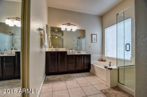 1228 N Cliffside Dr, Gilbert, AZ 85234 photo 30