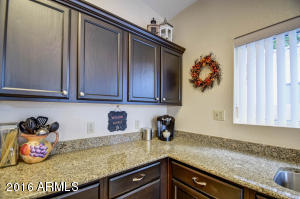 1228 N Cliffside Dr, Gilbert, AZ 85234 photo 23