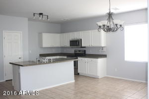 1454 E Azalea Dr, Gilbert, AZ 85298 photo 2