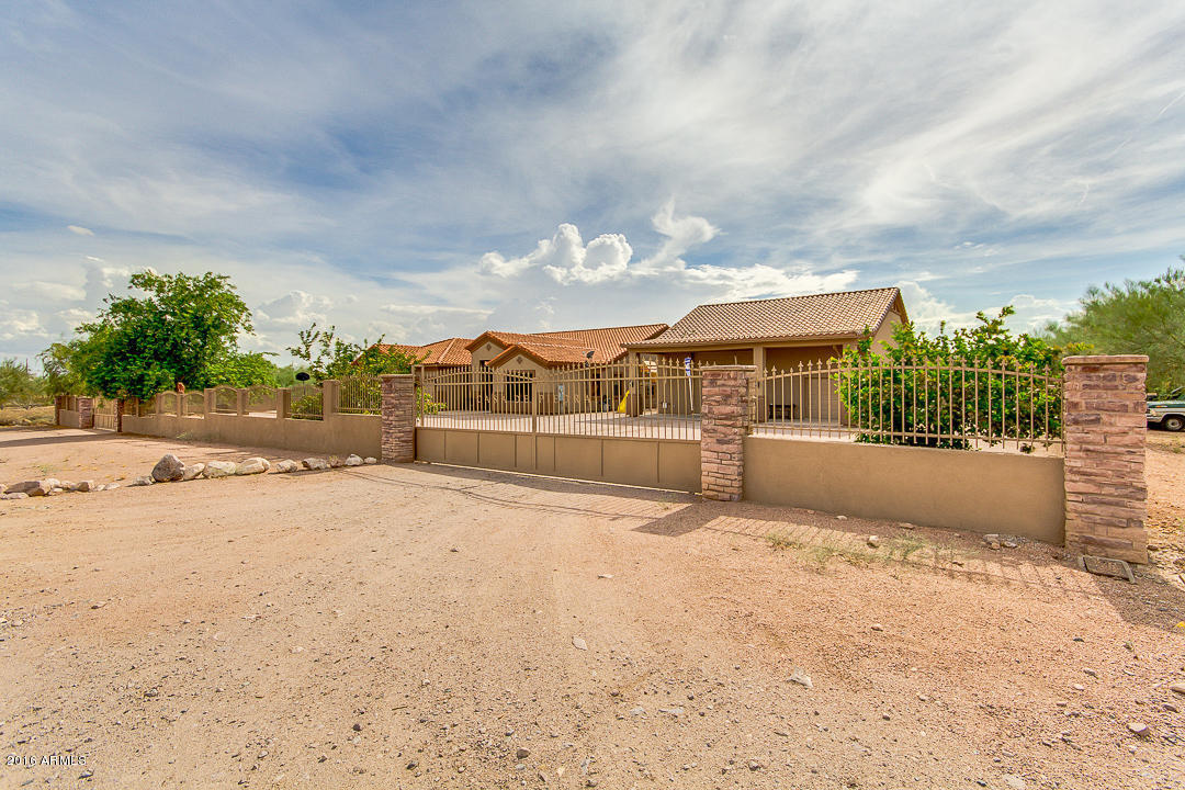 538 S Boyd Rd, Apache Junction, AZ 85119 photo 2