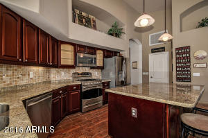 254 E Clifton Ave, Gilbert, AZ 85295 photo 5