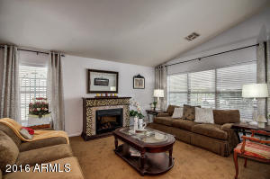 254 E Clifton Ave, Gilbert, AZ 85295 photo 9