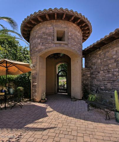 821 N Country Plz E, Gilbert, AZ 85234