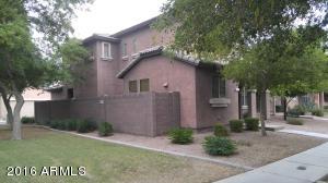 1965 Emily Ln, Gilbert, AZ 85295 photo 1