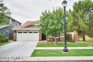 3329 E Cheyenne St, Gilbert, AZ 85296 photo 2