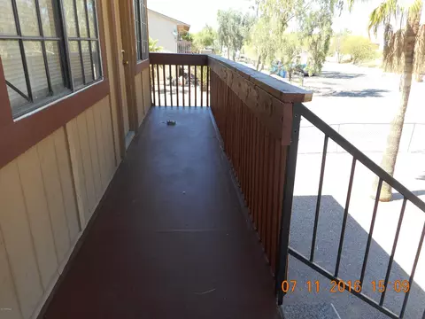 1922 S Monterey Dr, Apache Junction, AZ 85120 photo 3