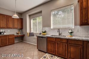 3552 E Cotton Ct, Gilbert, AZ 85234 photo 7