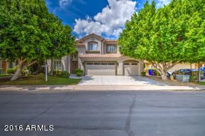 2020 E Freeport Ln, Gilbert, AZ 85234 photo 2