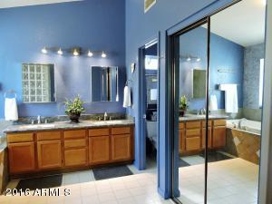 3830 E Windsong Dr, Phoenix, AZ 85048 photo 26