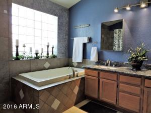 3830 E Windsong Dr, Phoenix, AZ 85048 photo 22