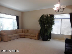 4523 E Jaeger Rd, Phoenix, AZ 85050 photo 2