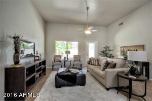 1135 S Oak Ct, Gilbert, AZ 85233 photo 8