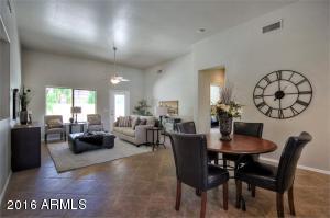 1135 S Oak Ct, Gilbert, AZ 85233 photo 5
