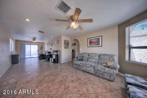 3026 N 34th Pl, Phoenix, AZ 85018 photo 9
