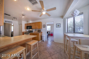 3026 N 34th Pl, Phoenix, AZ 85018 photo 13