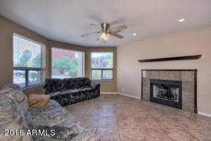 3026 N 34th Pl, Phoenix, AZ 85018 photo 8