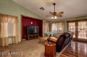 8631 E Osage Cir, Mesa, AZ 85212 photo 15
