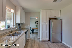 7240 N 19th Dr, Phoenix, AZ 85021 photo 17