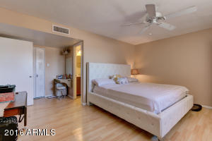 211 E Fleet Dr, Tempe, AZ 85283 photo 25
