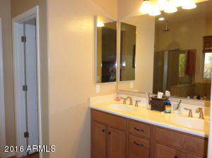 4228 S Butte Ln, Gilbert, AZ 85297 photo 15