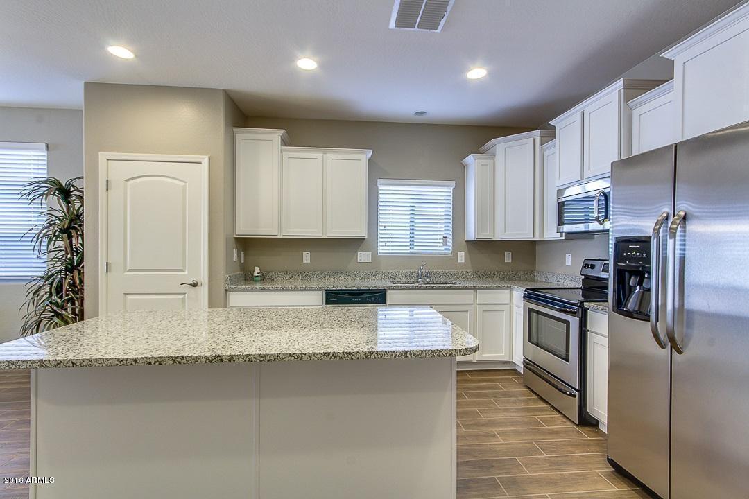 3414 E Captain Dreyfus Ave, Phoenix, AZ 85032 photo 4