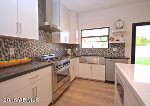 1040 E Palm Ln, Phoenix, AZ 85006 photo 13