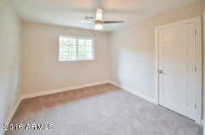 708 E Broadmor Dr, Tempe, AZ 85282 photo 14