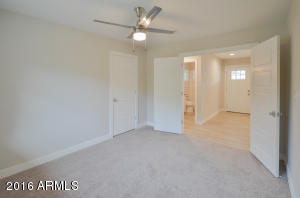 708 E Broadmor Dr, Tempe, AZ 85282 photo 15