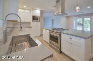 708 E Broadmor Dr, Tempe, AZ 85282 photo 10