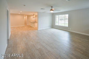 708 E Broadmor Dr, Tempe, AZ 85282 photo 33