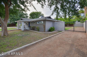 708 E Broadmor Dr, Tempe, AZ 85282 photo 4