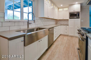 708 E Broadmor Dr, Tempe, AZ 85282 photo 9