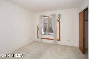 704 Eugie Ave, Phoenix, AZ 85022 photo 10