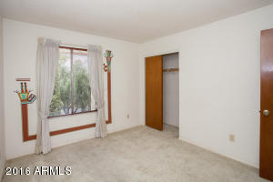 704 Eugie Ave, Phoenix, AZ 85022 photo 11