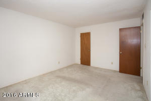 704 Eugie Ave, Phoenix, AZ 85022 photo 9