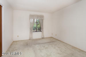 704 Eugie Ave, Phoenix, AZ 85022 photo 6