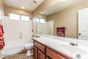4426 E Desert Willow Rd, Phoenix, AZ 85044 photo 24