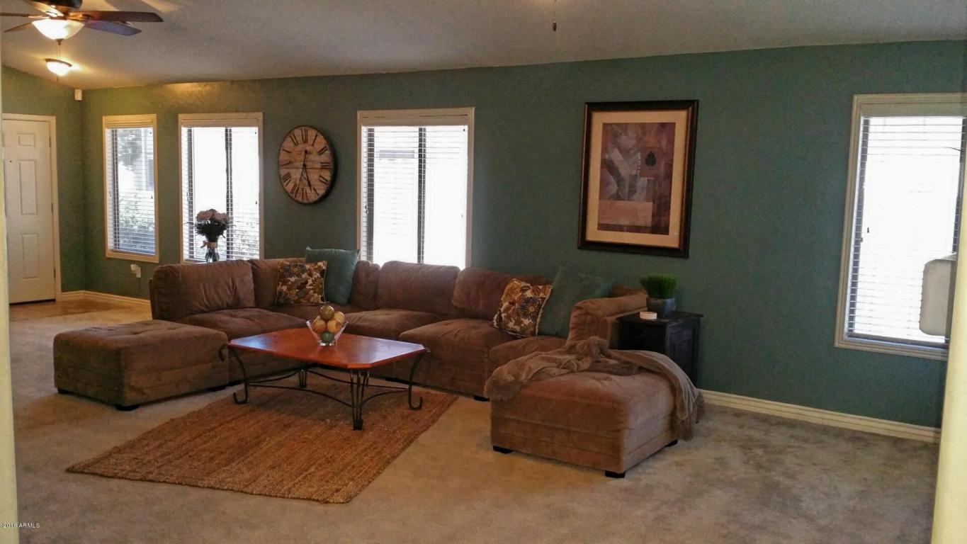 2046 E Arabian Dr, Gilbert, AZ 85296 photo 3