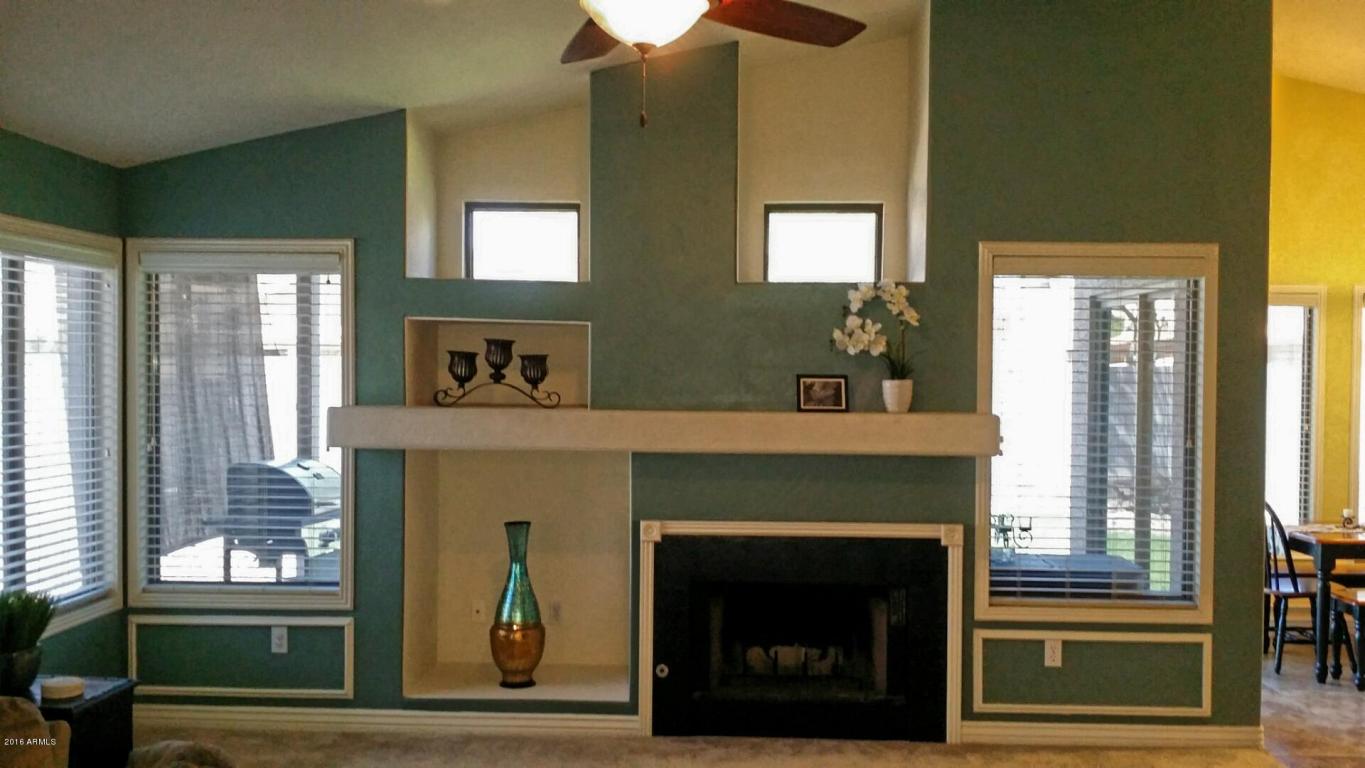 2046 E Arabian Dr, Gilbert, AZ 85296 photo 4