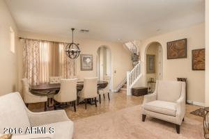 2931 N 48th Pl, Phoenix, AZ 85018 photo 4