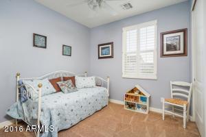 2931 N 48th Pl, Phoenix, AZ 85018 photo 15
