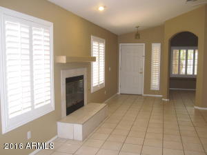 941 S Sailfish Dr, Gilbert, AZ 85233 photo 4