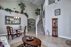 2315 E Iris Ct, Chandler, AZ 85286 photo 3