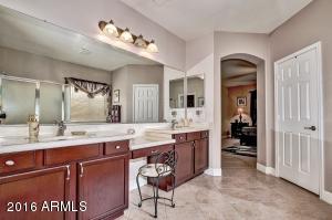 2315 E Iris Ct, Chandler, AZ 85286 photo 19
