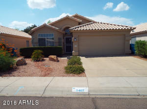 3407 E Lavey Ln, Phoenix, AZ 85032 photo 2