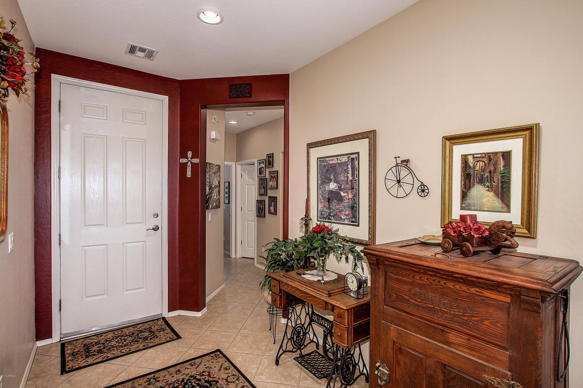 4047 E Appleby Dr, Gilbert, AZ 85298 photo 3